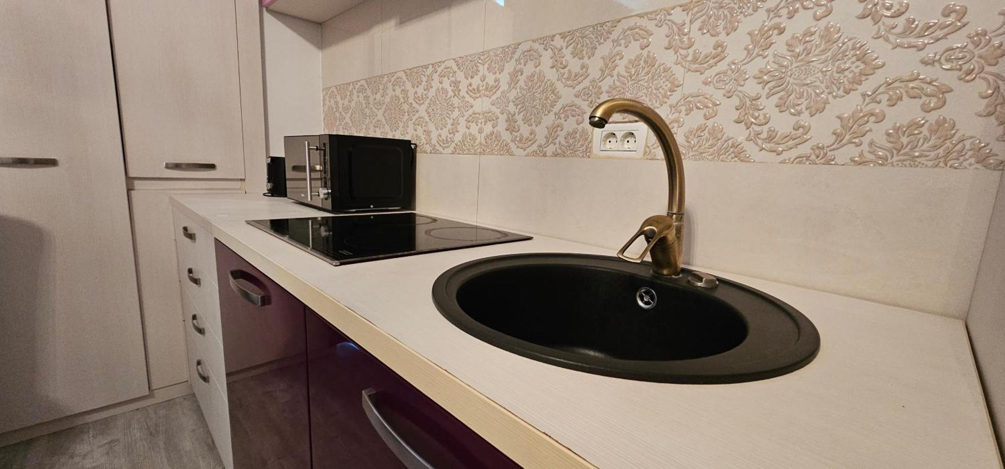 Luxury Aparthotel Promenada In Building Stefan Prima Linie La Mare Năvodari المظهر الخارجي الصورة