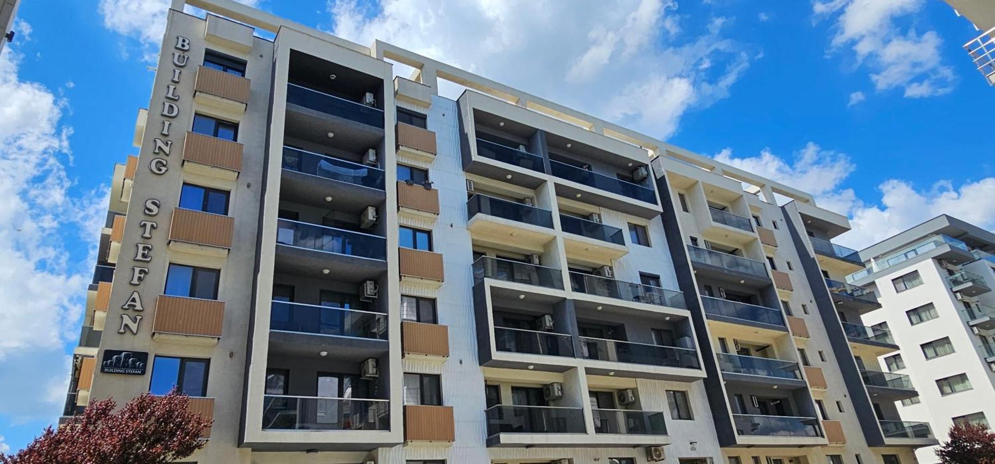 Luxury Aparthotel Promenada In Building Stefan Prima Linie La Mare Năvodari المظهر الخارجي الصورة