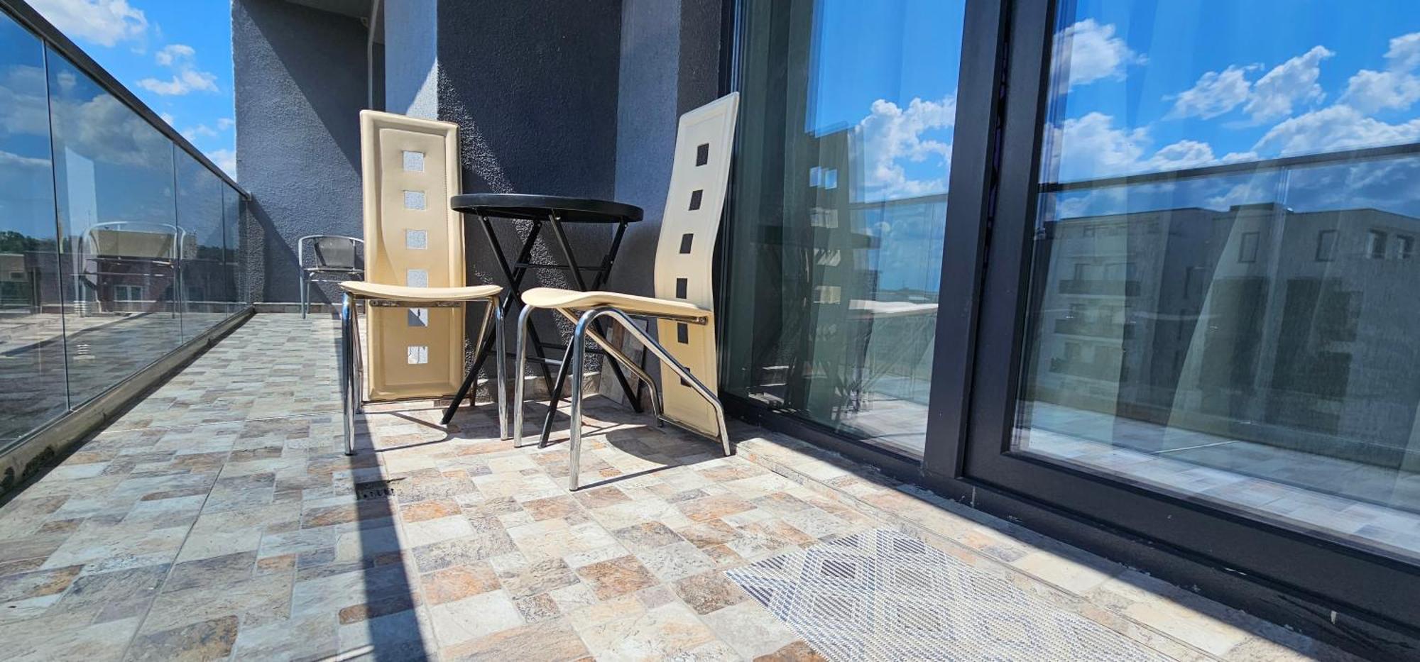 Luxury Aparthotel Promenada In Building Stefan Prima Linie La Mare Năvodari المظهر الخارجي الصورة